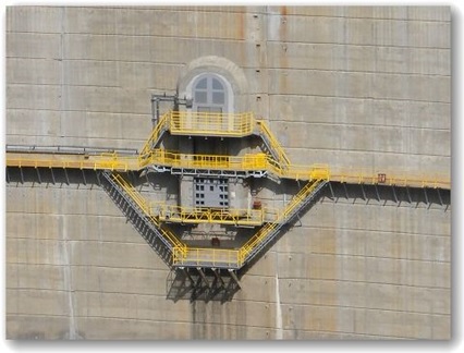 一ツ瀬発電所 ダム非常用放流設備