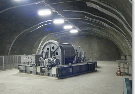 小丸川発電所 放水口制水門